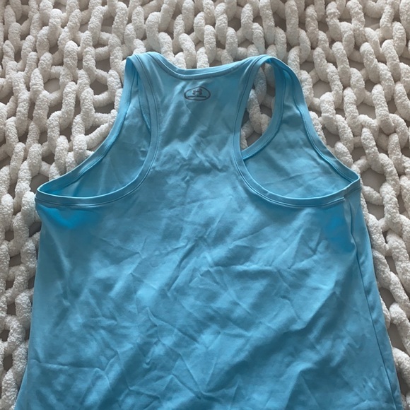 Under armour tank - Picture 3 of 4